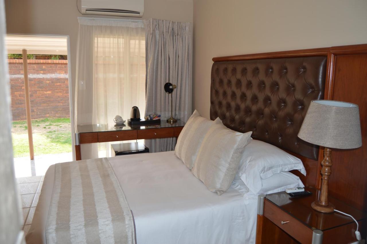 Airport Gardens Boutique Hotel Boksburg Dış mekan fotoğraf